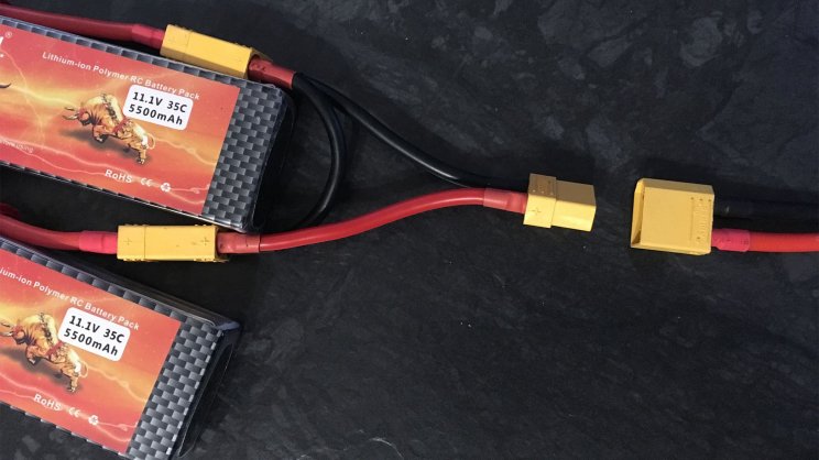 A mindenki által ismert és szeretett Lithium Polymer akkumulátor.
