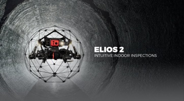 A beltéri repülések királyának ígérkezik az Elios 2 drón