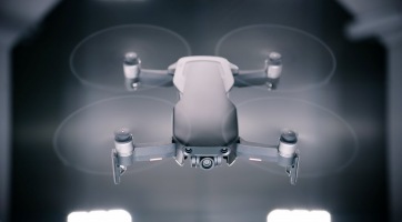 Egy neves szivárogtató szerint még idén kijön a DJI FPV drónja